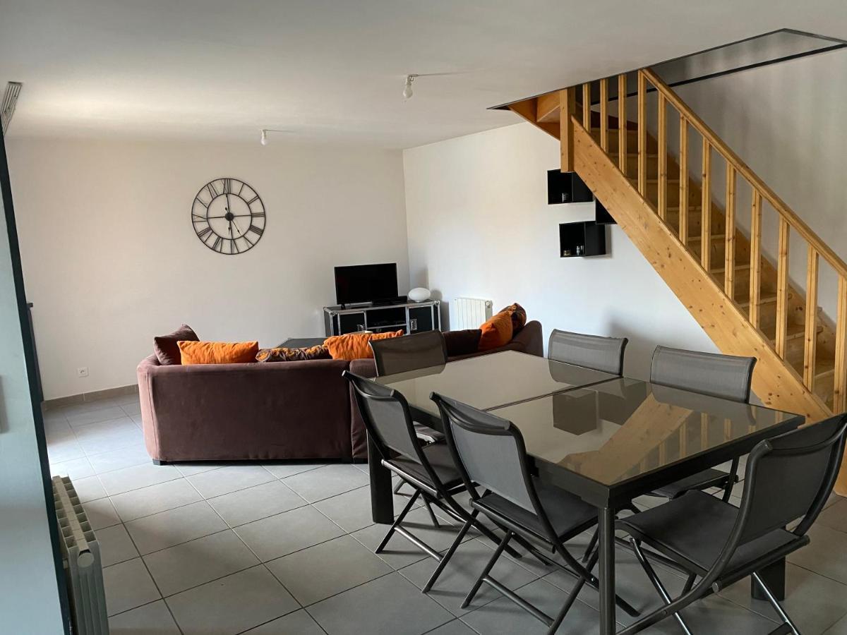 Logement calme à la campagne Villa Thennes Esterno foto